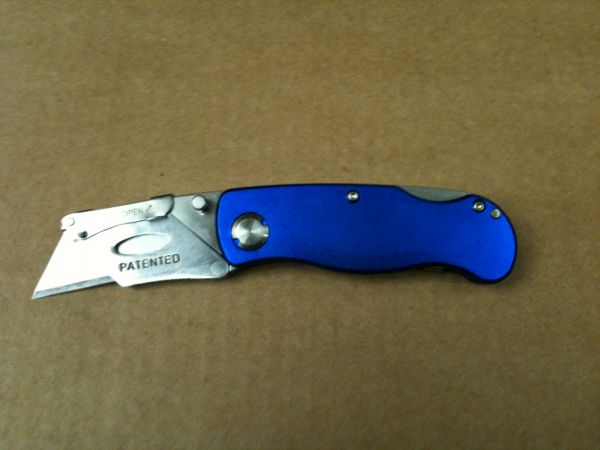 Folding Utility Knife